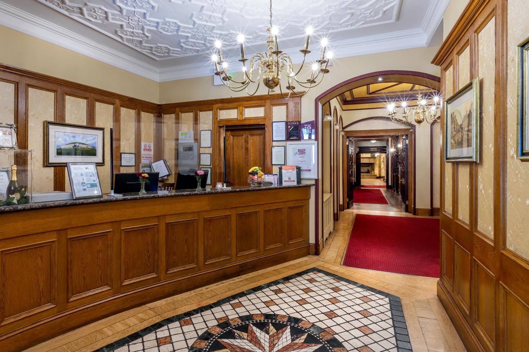 Hotel The Newgrange Navan