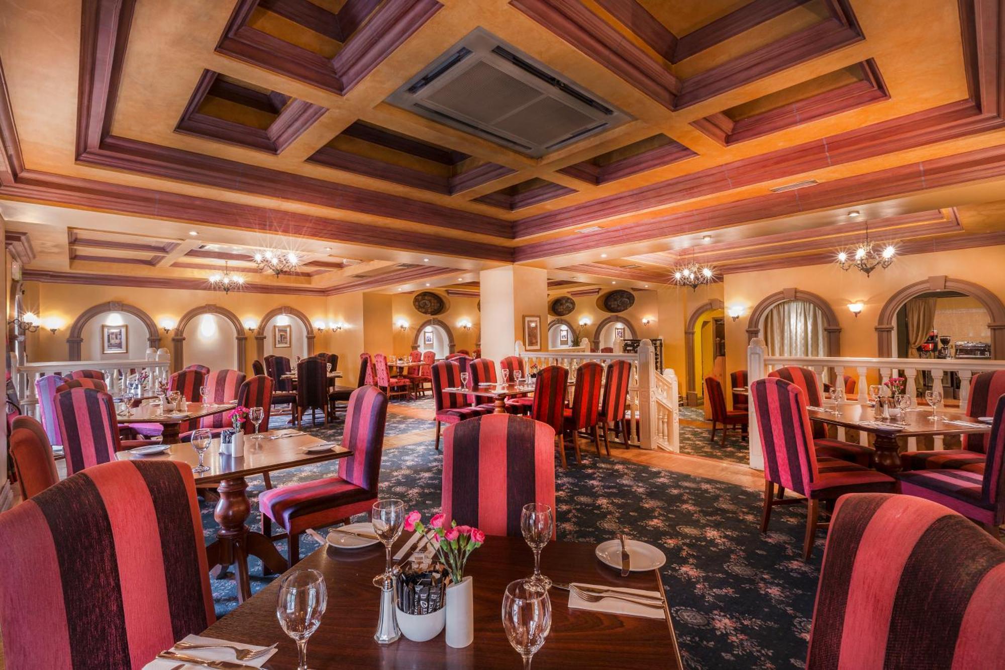 Hotel The Newgrange 3*